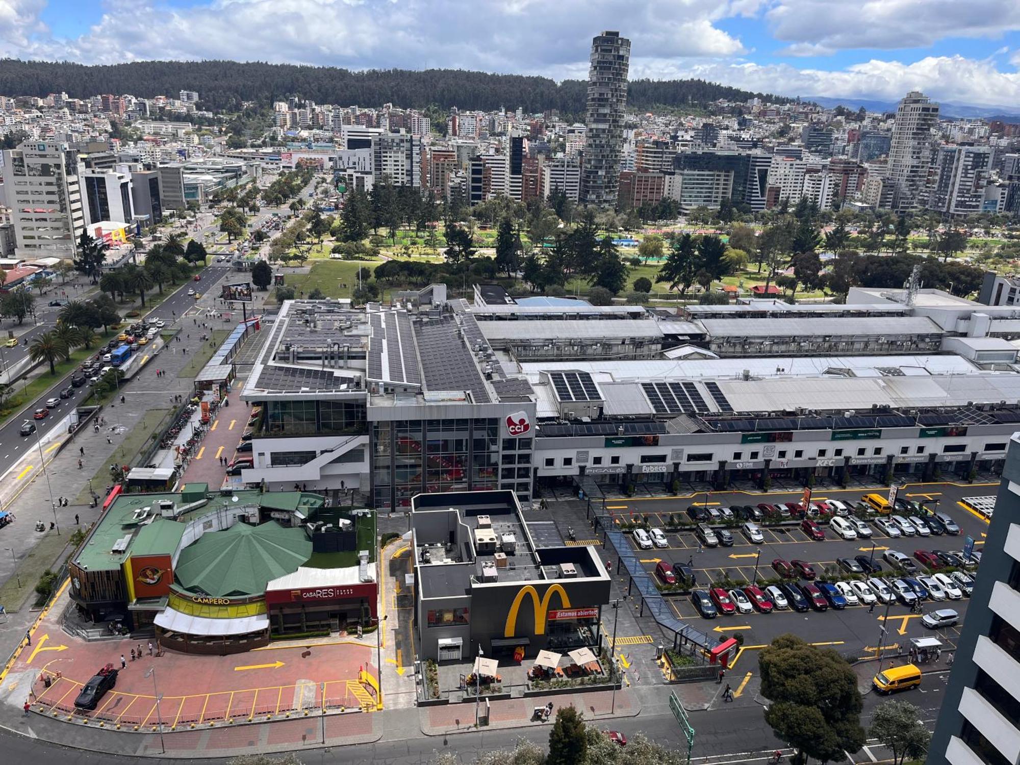 Suite Apartameto 1606 Espectacular Vista La Carolina, Piso 16 One - Quito Luaran gambar